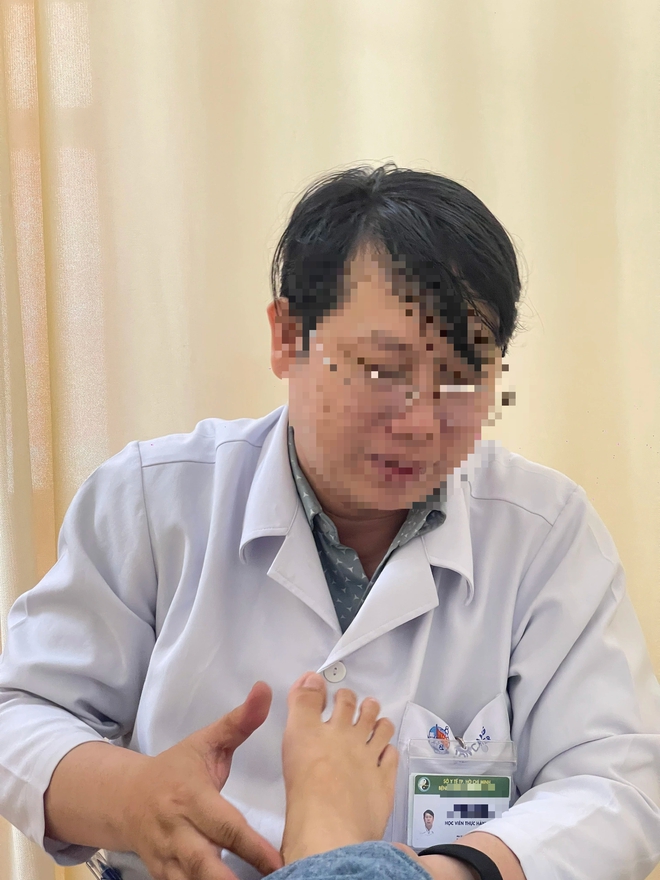 Khuất tất thực h&agrave;nh lấy giấy ph&eacute;p h&agrave;nh nghề b&aacute;c sĩ: Sở Y tế TP.HCM n&oacute;i g&igrave;? - Ảnh 2.