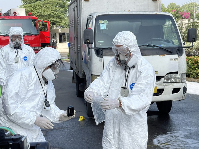 TP.HCM dẫn đầu cả nước về ứng dụng công nghệ bức xạ, tiềm ẩn sự cố- Ảnh 11. TP.HCM dẫn đầu cả nước về ứng dụng công nghệ bức xạ, tiềm ẩn sự cố- Ảnh 11.