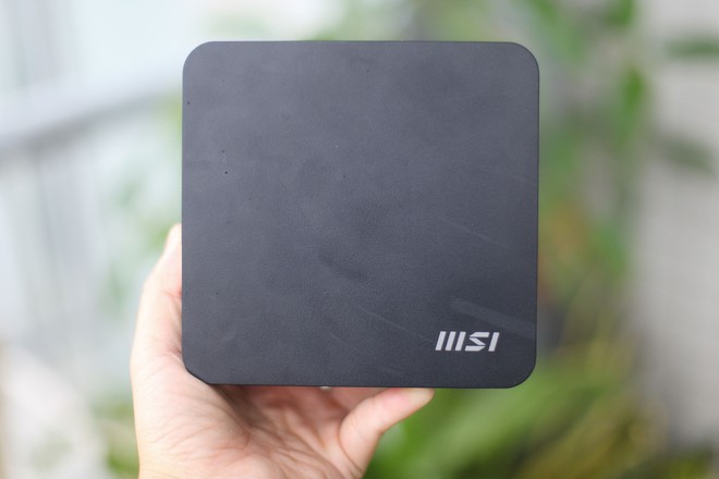 Trải nghiệm m&aacute;y t&iacute;nh AI mạnh mẽ nhỏ bằng b&agrave;n tay - Ảnh 2.