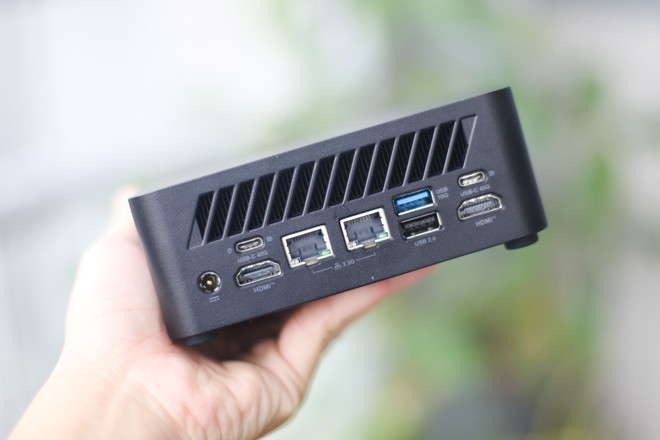 Trải nghiệm m&aacute;y t&iacute;nh AI mạnh mẽ nhỏ bằng b&agrave;n tay - Ảnh 4.