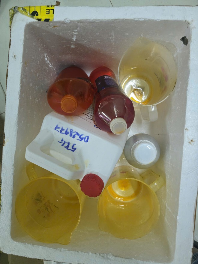 C&ocirc;ng an TP.HCM triệt ph&aacute; đường d&acirc;y sản xuất dầu gi&oacute; giả bằng h&oacute;a chất- Ảnh 3.