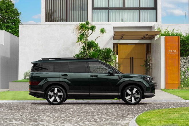 Hyundai Santa Fe tại Việt Nam c&oacute; th&ecirc;m bản hybrid, gi&aacute; 1,369 tỉ đồng- Ảnh 3.