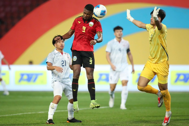 U.23 Thái Lan chơi 'cực cháy' ở hiệp 2, thắng đậm Đông Timor ngày ra quân: Đứng đầu bảng- Ảnh 3. U.23 Thái Lan chơi 'cực cháy' ở hiệp 2, thắng đậm Đông Timor ngày ra quân: Đứng đầu bảng- Ảnh 3.