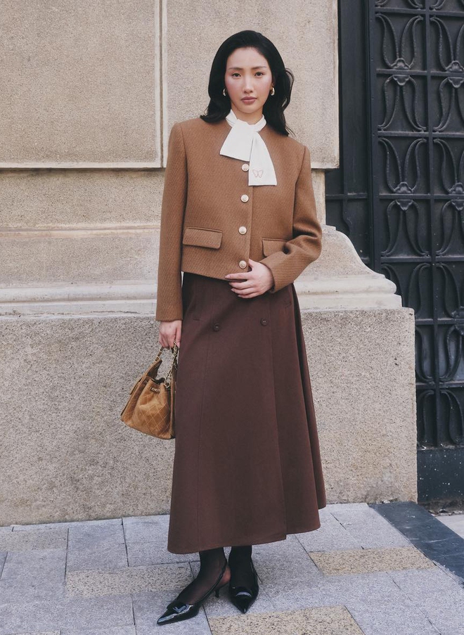 Mùa xuân 2026, mùa của những bản phối với áo khoác dáng ngắn()  - Ảnh 7.