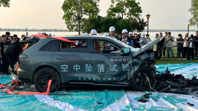 C&aacute;ch thử độ bền cực 'dị' của c&aacute;c h&atilde;ng &ocirc; t&ocirc; Trung Quốc - Ảnh 5.