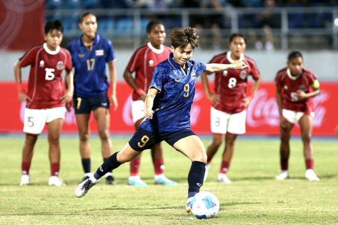 Indonesia phản lưới nh&agrave; kh&oacute; tin rồi vỡ trận, đội tuyển nữ Th&aacute;i Lan thắng cực đậm 8-0- Ảnh 8.