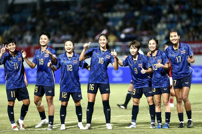 Indonesia phản lưới nh&agrave; kh&oacute; tin rồi vỡ trận, đội tuyển nữ Th&aacute;i Lan thắng cực đậm 8-0- Ảnh 6.