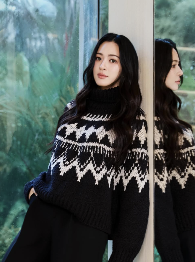 Áo len trở thành lựa chọn hoàn hảo cho tiết trời se lạnh - Ảnh 1.