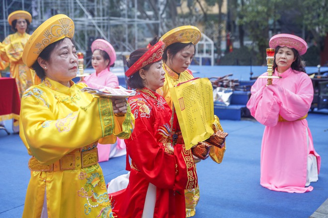 Hàng ngàn người dự lễ hội gò Đống Đa- Ảnh 7.