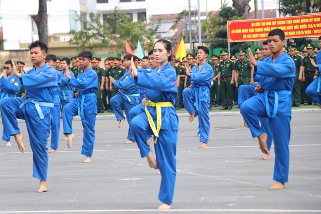 Lễ ra quân huấn luyện 2025 hoành tráng, chuyên nghiệp của Bộ Tư lệnh TP.HCM- Ảnh 12.