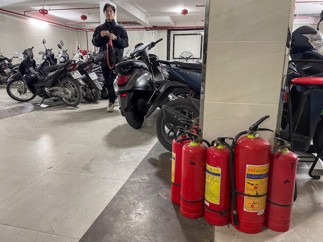Loạt nhà trọ 'chọc trời' ở Hà Nội 'trang bị tận răng' để phòng ngừa hỏa hoạn- Ảnh 20. Loạt nhà trọ 'chọc trời' ở Hà Nội 'trang bị tận răng' để phòng ngừa hỏa hoạn- Ảnh 20.