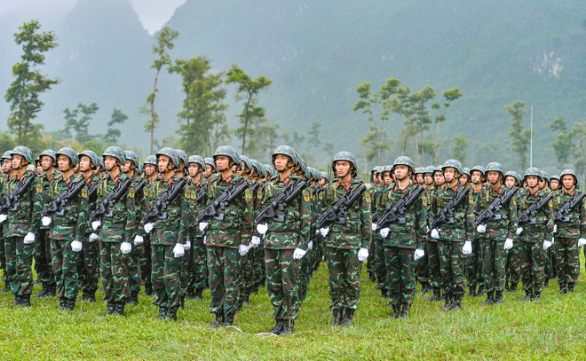 Dàn vũ khí 'đặc biệt' của khối diễu binh kỷ niệm 50 năm thống nhất đất nước- Ảnh 5. Dàn vũ khí 'đặc biệt' của khối diễu binh kỷ niệm 50 năm thống nhất đất nước- Ảnh 5.