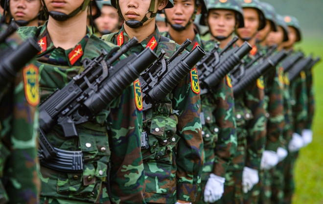 Dàn vũ khí 'đặc biệt' của khối diễu binh kỷ niệm 50 năm thống nhất đất nước- Ảnh 8. Dàn vũ khí 'đặc biệt' của khối diễu binh kỷ niệm 50 năm thống nhất đất nước- Ảnh 8.