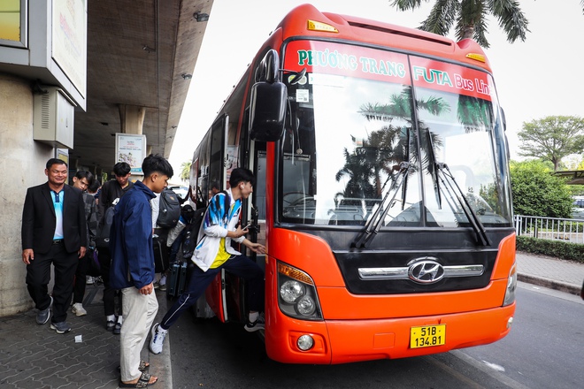 Đội bóng sinh viên Lào sẵn sàng cho những ngày tranh tài hấp dẫn - Ảnh 7.