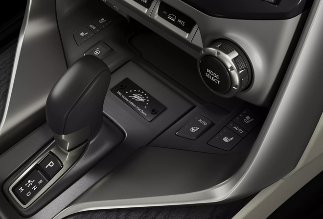 Lexus LX c&oacute; bản giới hạn LX700h Hideki Matsuyama, chỉ sản xuất 10 chiếc - Ảnh 6.