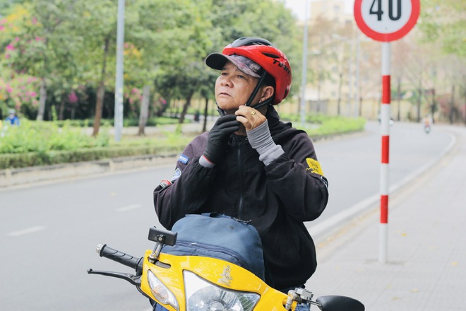 TP.HCM nghĩa tình: 'Long quận 9, tiêu chí giúp người qua đường 0 đồng'- Ảnh 2.