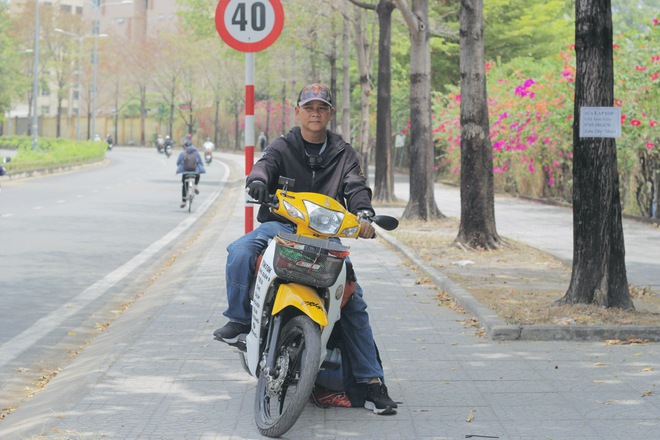 TP.HCM nghĩa tình: 'Long quận 9, tiêu chí giúp người qua đường 0 đồng'- Ảnh 1.