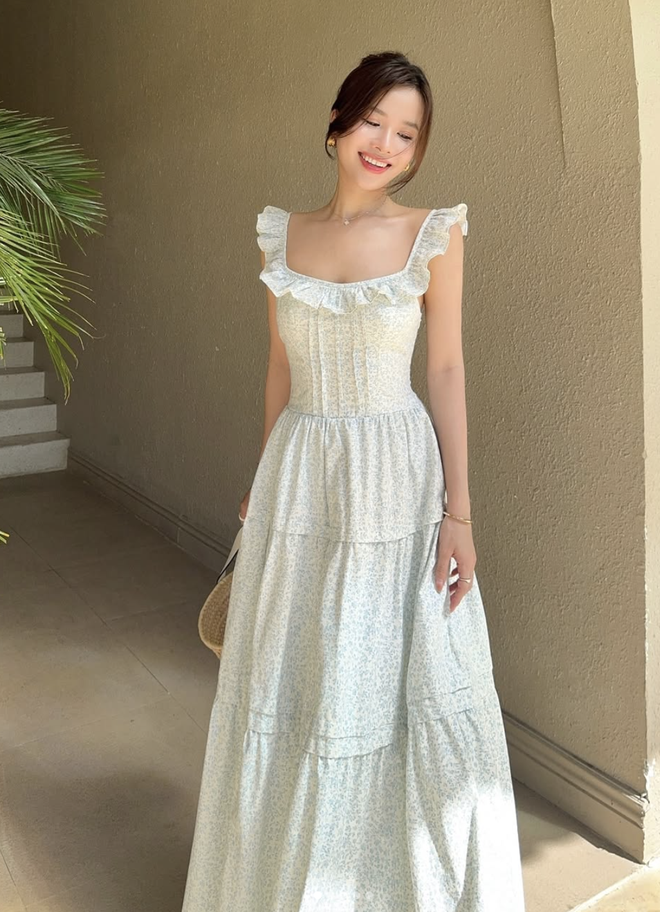 Chinh phục mọi ánh nhìn với đầm dài quyến rũ  - Ảnh 1.