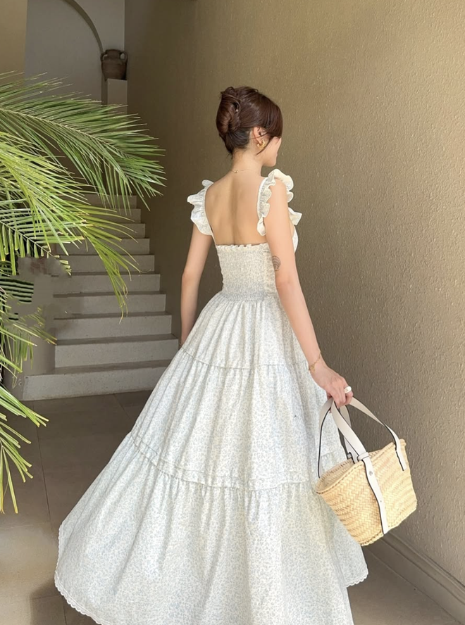 Chinh phục mọi ánh nhìn với đầm dài quyến rũ  - Ảnh 2.