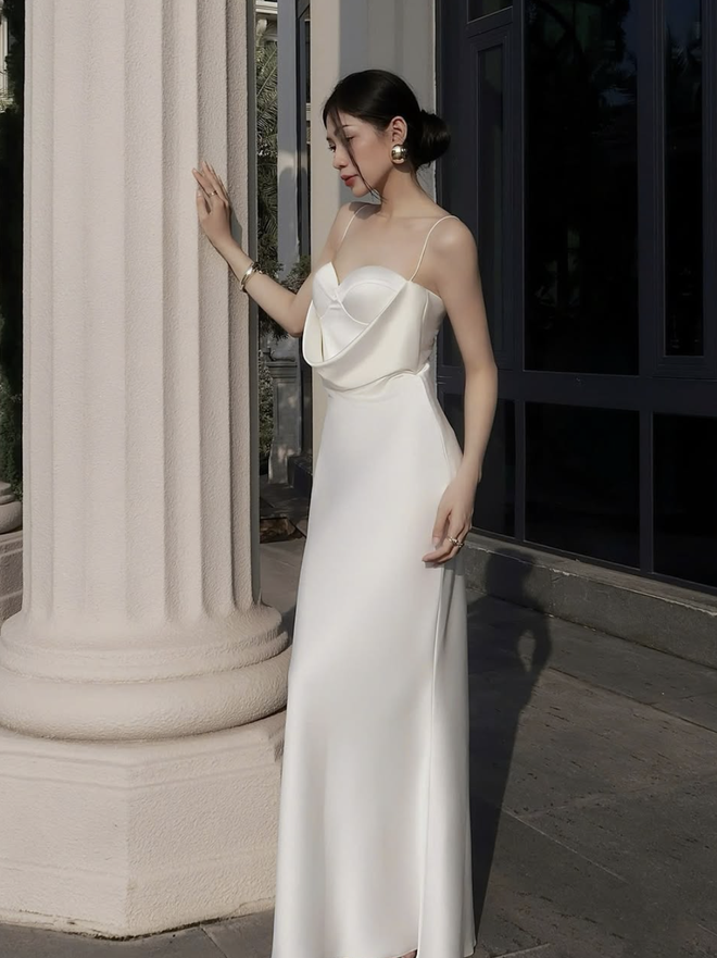 Chinh phục mọi ánh nhìn với đầm dài quyến rũ  - Ảnh 4.