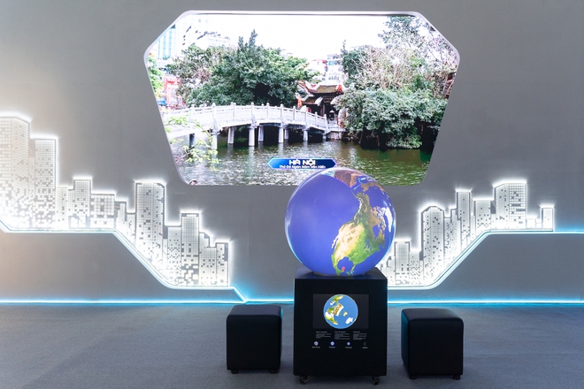Light City mở cửa tại TP.HCM, tích hợp công nghệ vào hoạt động học và chơi - Ảnh 1.