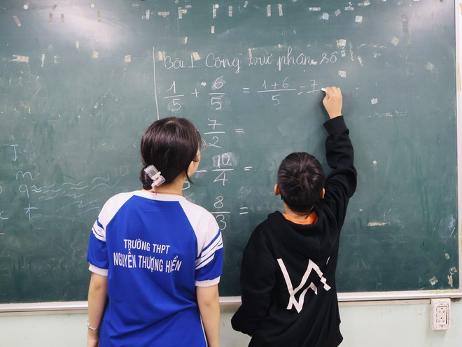 TP.HCM nghĩa tình: Ngọt ngào những trái tim tình nguyện gen Z ươm mầm tri thức- Ảnh 4.