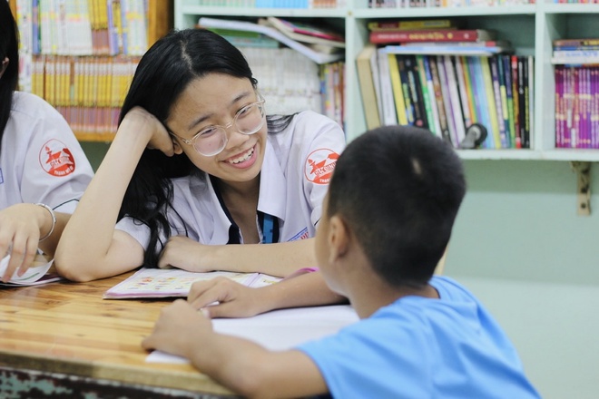 TP.HCM nghĩa tình: Ngọt ngào những trái tim tình nguyện gen Z ươm mầm tri thức- Ảnh 2.