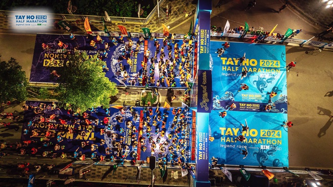 Giải bán marathon lớn nhất Việt Nam 2025: 12.000 VĐV tham gia, huy chương cực độc đáo - Ảnh 3.
