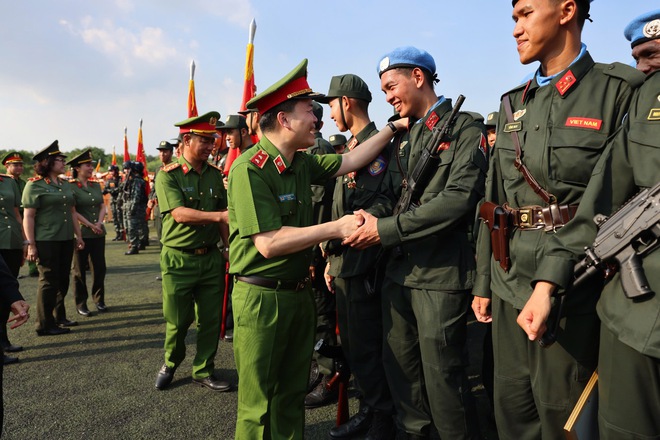 Tư lệnh CSCĐ: Đảm bảo đầy đủ mọi chế độ cho chiến sĩ tham gia diễu binh - Ảnh 4.