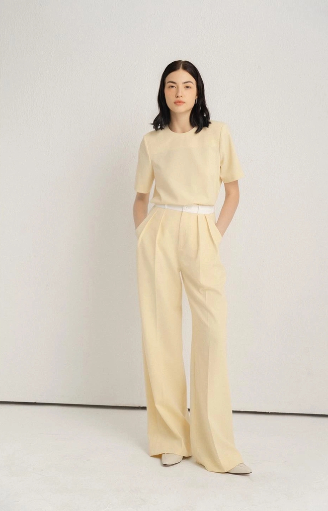 Matching set, 'đồng phục' thời thượng cho cô nàng công sở- Ảnh 6.