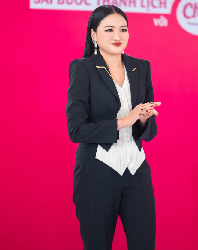 'Bộ tứ quyền lực' Vietnam's Next Top Model 2025 ra mắt- Ảnh 4. 'Bộ tứ quyền lực' Vietnam's Next Top Model 2025 ra mắt- Ảnh 4.
