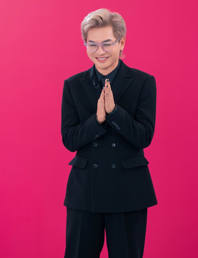 'Bộ tứ quyền lực' Vietnam's Next Top Model 2025 ra mắt- Ảnh 5. 'Bộ tứ quyền lực' Vietnam's Next Top Model 2025 ra mắt- Ảnh 5.