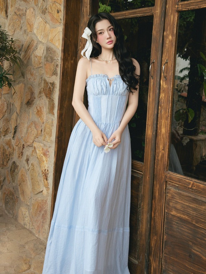 Nét thanh lịch với váy suông cho cô nàng hiện đại- Ảnh 8.