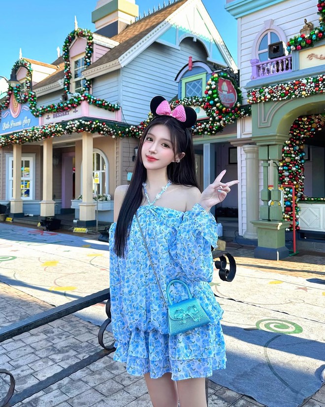 Bớt đơn điệu ngày hè với những chiếc băng đô cài tóc- Ảnh 3. Bớt đơn điệu ngày hè với những chiếc băng đô cài tóc- Ảnh 3.