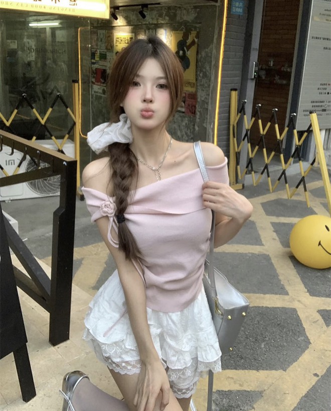 Làm mới tủ đồ hè với 5 kiểu áo điệu đẹp 'không thể chê' - Ảnh 4.