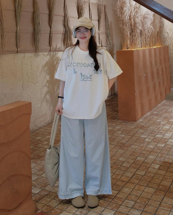 Thoải mái tôn dáng với áo thun oversize ngày hè - Ảnh 4.