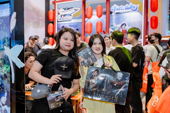 Lineage2M “chào sân” ấn tượng sau 6 ngày ra mắt tại GameVerse 2025 - Ảnh 2.