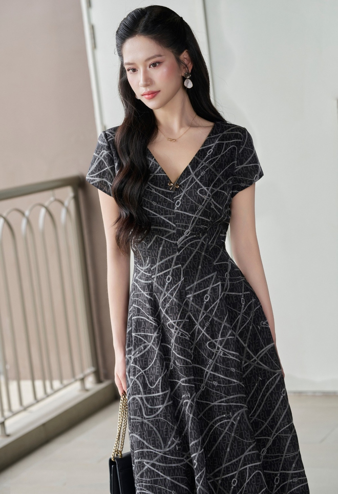 Trang phục công sở mùa hè - Ảnh 10.