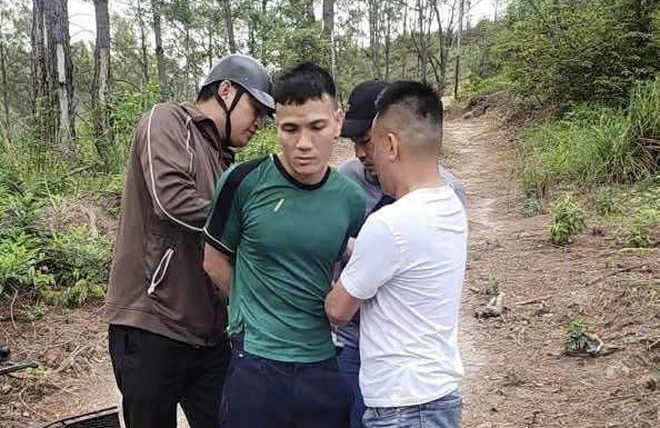 Bắt nghi phạm cướp ngân hàng táo tợn ở Quảng Ninh- Ảnh 2. Bắt nghi phạm cướp ngân hàng táo tợn ở Quảng Ninh- Ảnh 2.