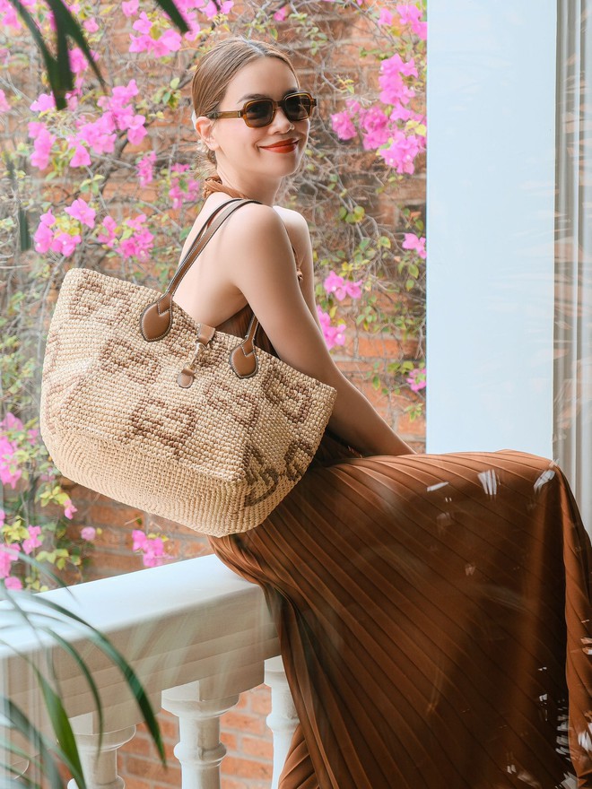 Diện đồ Jet Set ra sân bay chuẩn, đẹp như sao hạng A, fashionista- Ảnh 4.