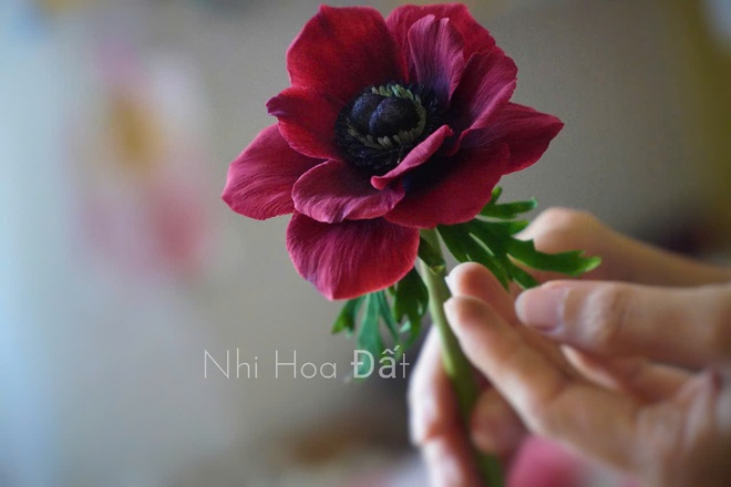 Độc đáo những bông hoa làm từ đất sét sống động như thật - Ảnh 12.