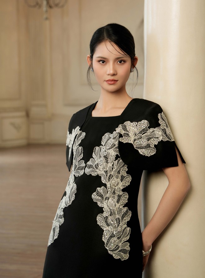 Đầm dự tiệc sang trọng và quý phái bậc nhất mùa hạ là đây- Ảnh 12. Đầm dự tiệc sang trọng và quý phái bậc nhất mùa hạ là đây- Ảnh 12.