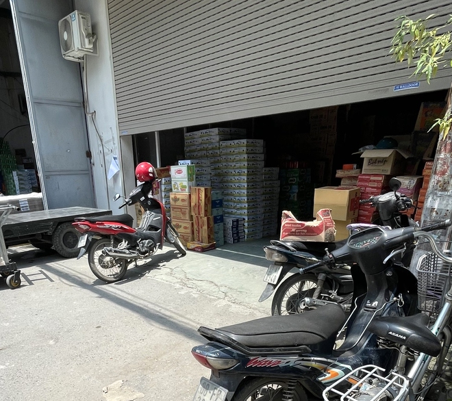 Thủ phủ bánh kẹo La Phù 'ngủ đông' giữa cao điểm truy quét hàng giả- Ảnh 11. Thủ phủ bánh kẹo La Phù 'ngủ đông' giữa cao điểm truy quét hàng giả- Ảnh 11.
