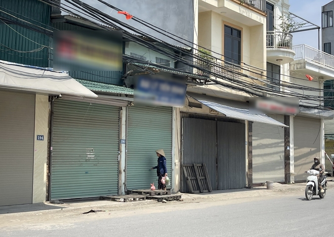 Thủ phủ bánh kẹo La Phù 'ngủ đông' giữa cao điểm truy quét hàng giả- Ảnh 8. Thủ phủ bánh kẹo La Phù 'ngủ đông' giữa cao điểm truy quét hàng giả- Ảnh 8.