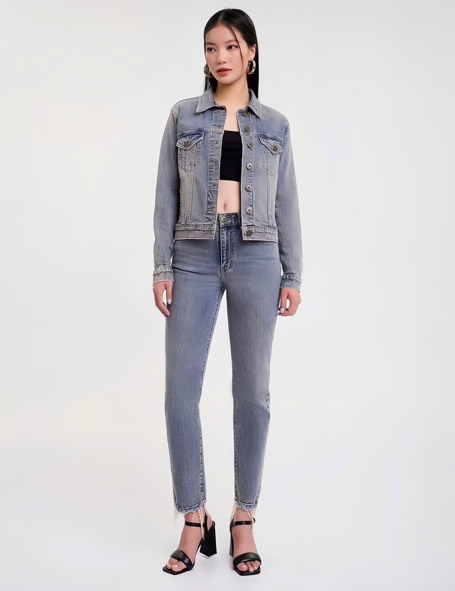 Nét thanh lịch, phóng khoáng cho nàng với quần skinny jeans- Ảnh 7. Nét thanh lịch, phóng khoáng cho nàng với quần skinny jeans- Ảnh 7.