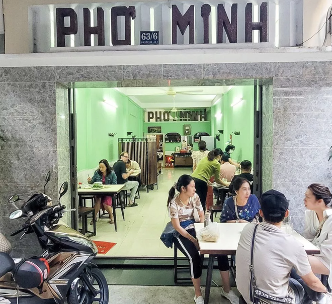 Nhiều quán phở nổi tiếng TP.HCM vừa được Michelin vinh danh: Có quán 'ruột' của bạn không? - Ảnh 15.