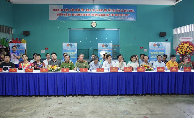Giải bóng bàn cúp Cơ quan đại diện Cục Truyền thông CAND tại TP.HCM đã tìm ra nhà vô địch- Ảnh 3. Giải bóng bàn cúp Cơ quan đại diện Cục Truyền thông CAND tại TP.HCM đã tìm ra nhà vô địch- Ảnh 3.