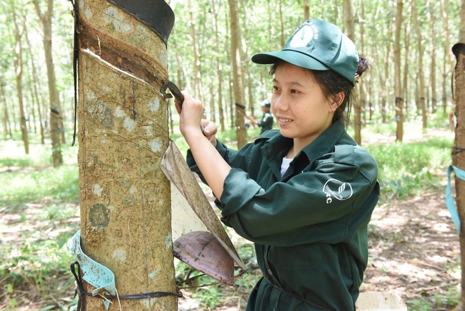 Chuyện làng công nhân trong rừng cao su ở TP.HCM - Ảnh 8.