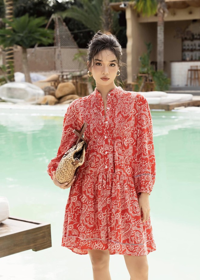 Váy áo họa tiết dân gian cách điệu giúp nàng giấu dáng hoàn hảo- Ảnh 3.