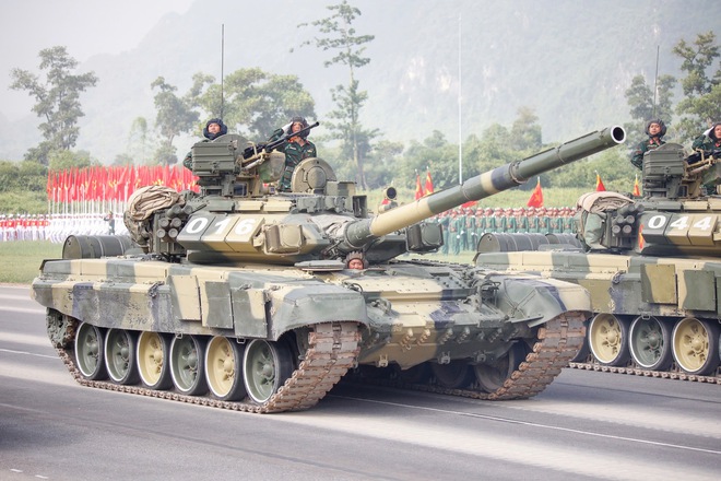 Ngắm dàn xe tăng, tên lửa hợp luyện chuẩn bị cho lễ diễu binh Quốc khánh 2.9- Ảnh 3.